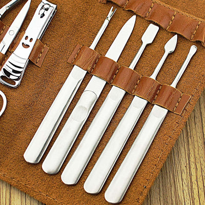 Eleven nail clippers gift set